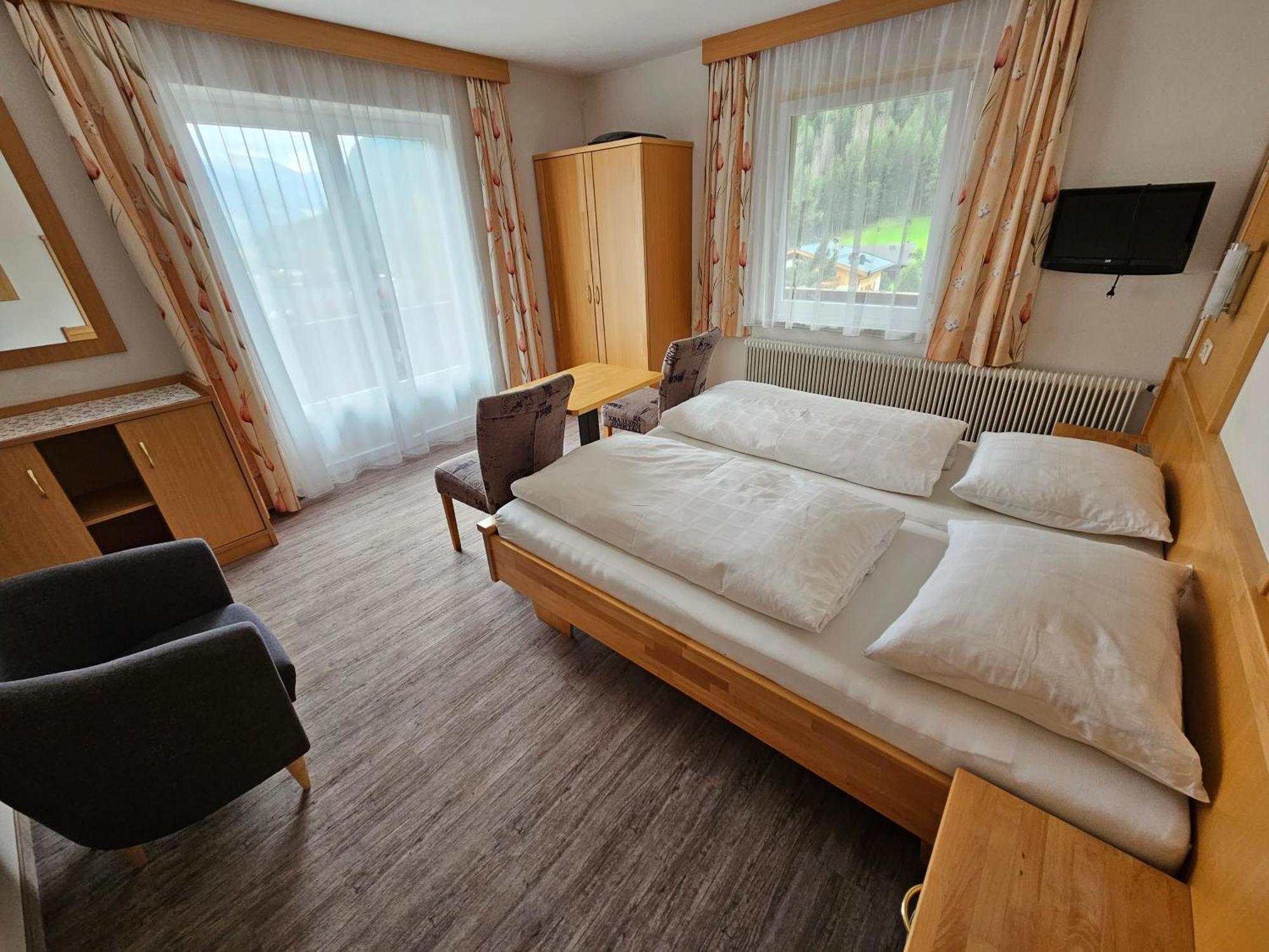 Pension Appartement Ambrosi Heiligenblut am Großglockner Exterior foto