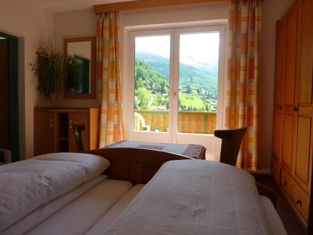 Pension Appartement Ambrosi Heiligenblut am Großglockner Zimmer foto