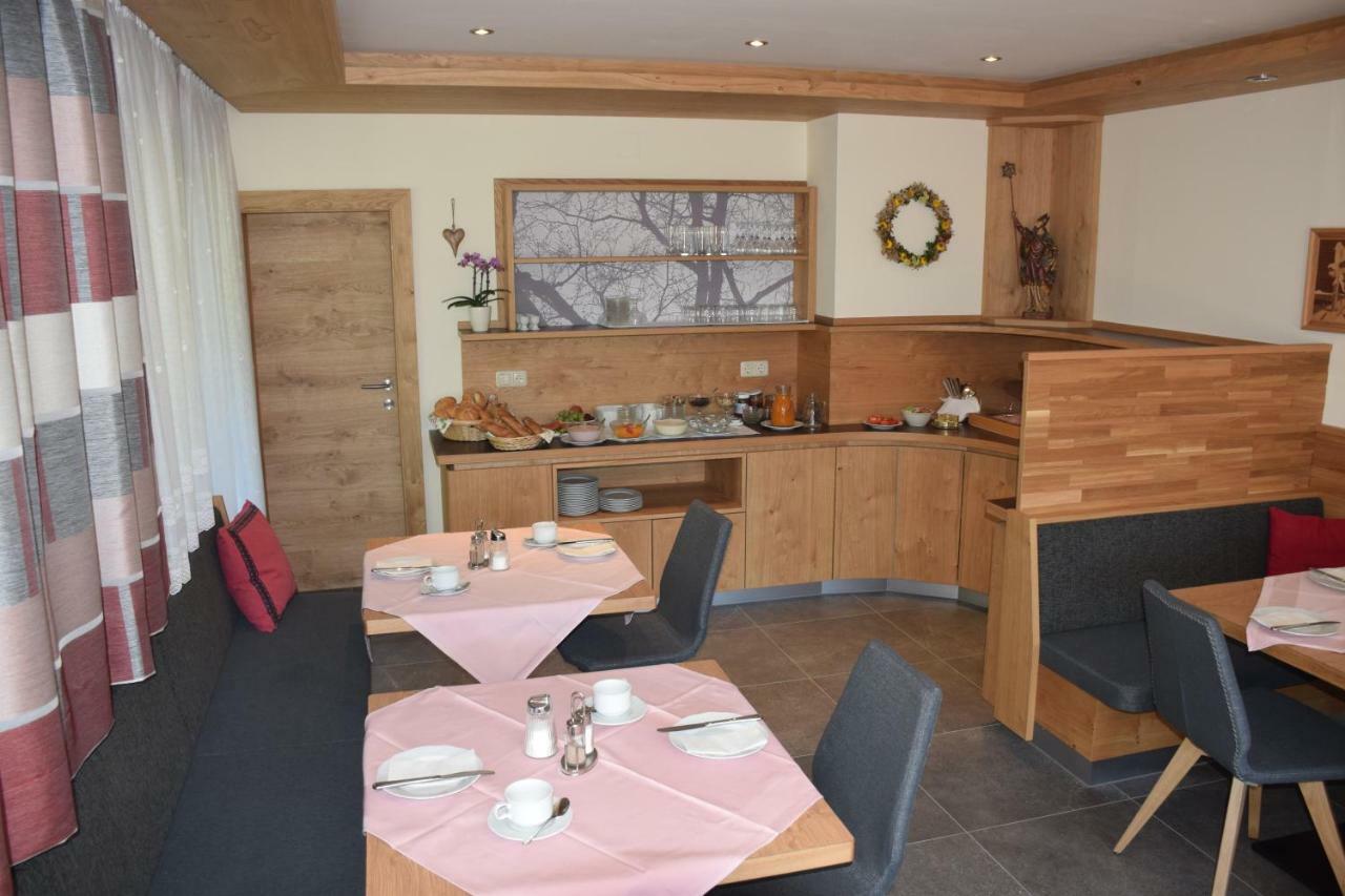 Pension Appartement Ambrosi Heiligenblut am Großglockner Exterior foto